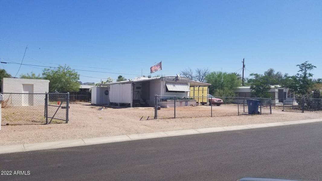 2620 W CODY Street, Apache Junction, AZ 85120