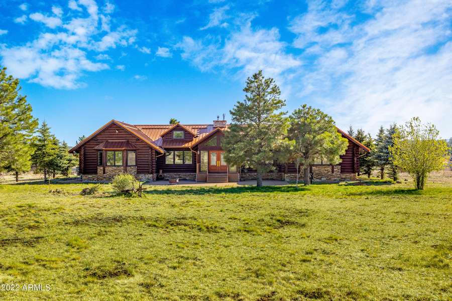 8975 N SNOWBOWL RANCH Road, Flagstaff, AZ 86001