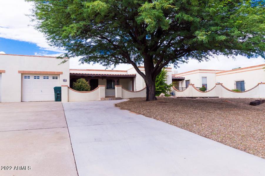 1365 CARMELITA Drive, Sierra Vista, AZ 85635