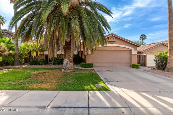 314 N WESTPORT Drive, Gilbert, AZ 85234