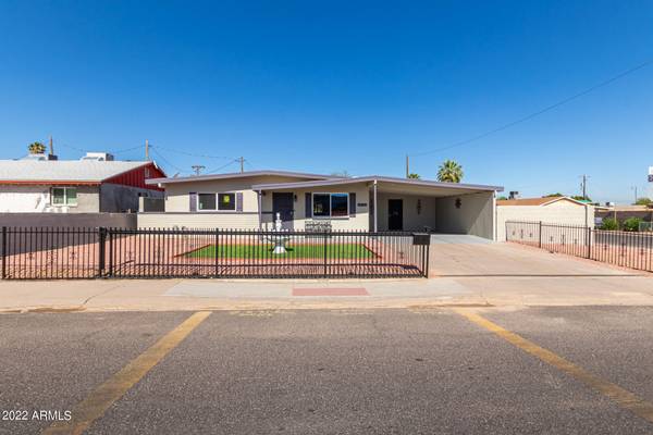 Phoenix, AZ 85042,7002 S 10th Street