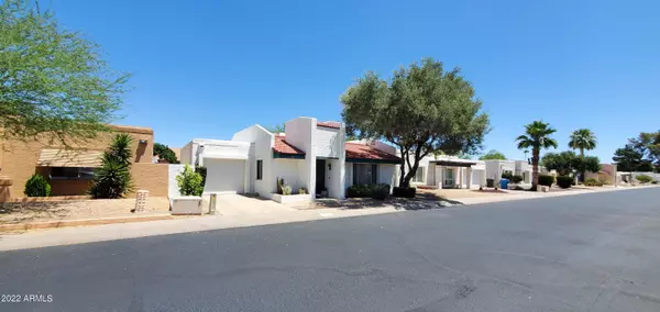 Phoenix, AZ 85022,818 E VILLA RITA Drive