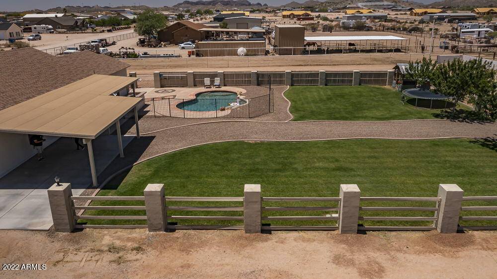 436 W SILVERDALE Road, San Tan Valley, AZ 85143