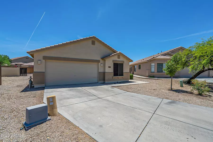 39795 N MANETTI Street, San Tan Valley, AZ 85140