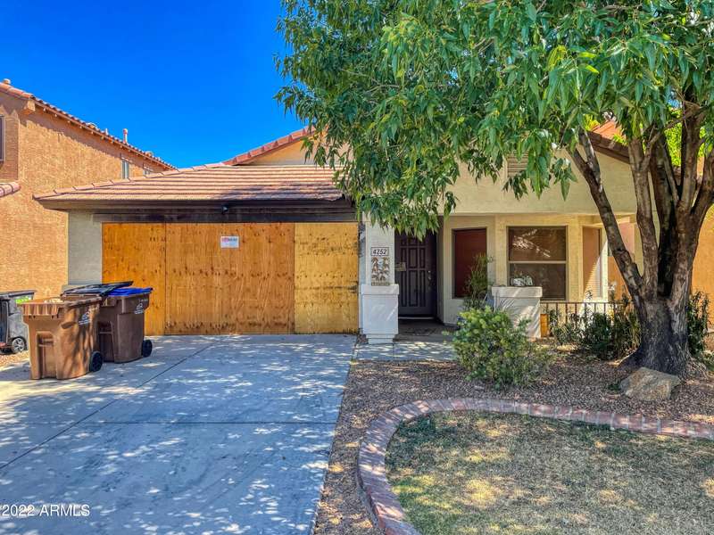 4252 E COAL Street, San Tan Valley, AZ 85143