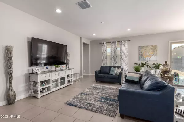 Litchfield Park, AZ 85340,18947 W Oregon Avenue