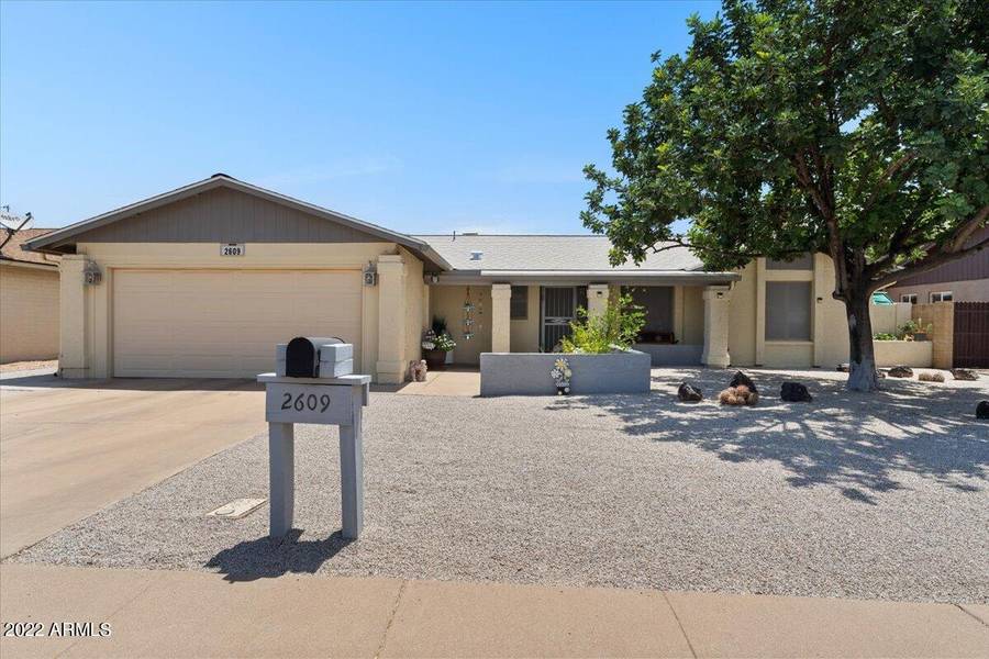 2609 N PLEASANT Drive, Chandler, AZ 85225