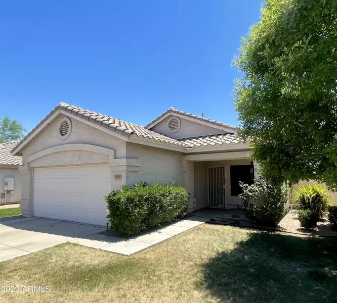 3707 W TONOPAH Drive, Glendale, AZ 85308