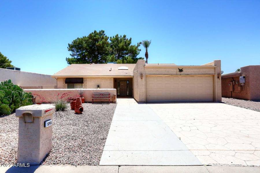 9245 E PARKSIDE Drive, Sun Lakes, AZ 85248