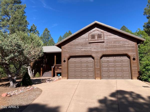 1320 S SPRUCE Lane, Show Low, AZ 85901