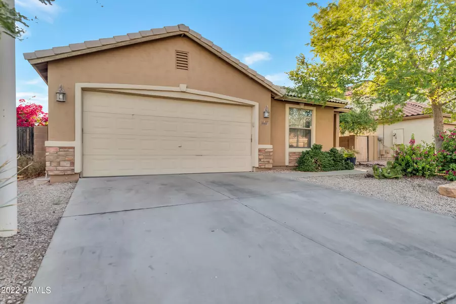 8964 S PARKSIDE Lane E, Buckeye, AZ 85326