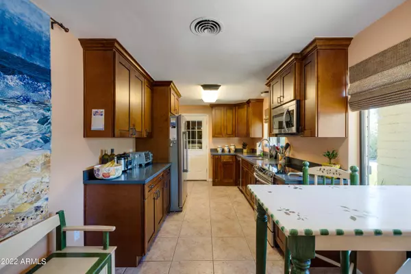 Phoenix, AZ 85018,3002 N MARIGOLD Drive