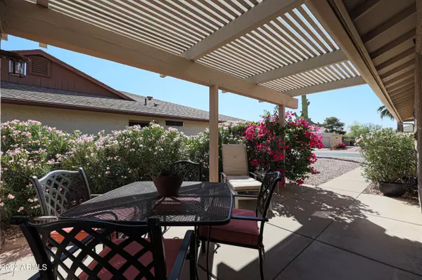 Mesa, AZ 85206,1571 LEISURE WORLD --