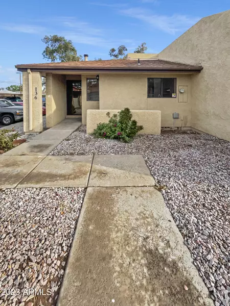 3228 W GLENDALE Avenue #136, Phoenix, AZ 85051