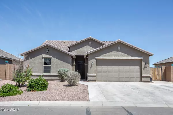 2148 W Angelo Way, San Tan Valley, AZ 85144