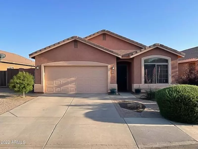 8447 E EDGEWOOD Avenue, Mesa, AZ 85208