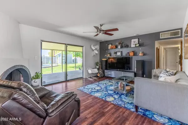 Phoenix, AZ 85014,1035 E PIERSON Street