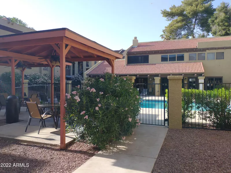 461 W HOLMES Avenue #214, Mesa, AZ 85210