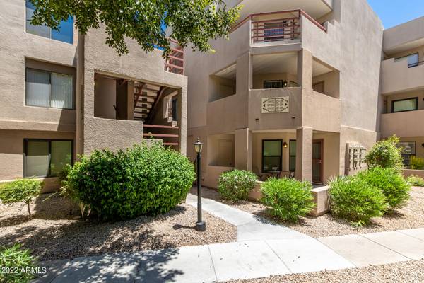 Scottsdale, AZ 85254,4850 E DESERT COVE Avenue #330