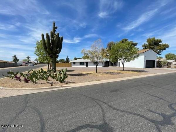 140 N SUNAIRE --, Mesa, AZ 85205