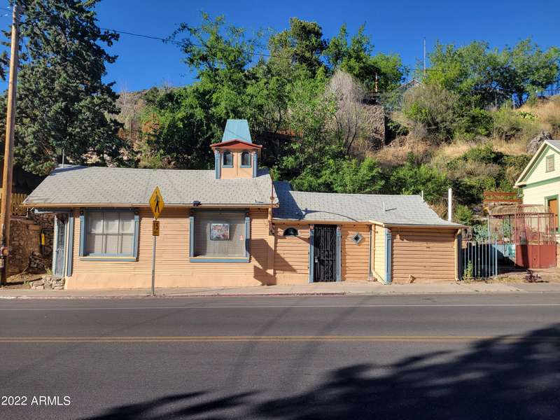 134 Tombstone Canyon, Bisbee, AZ 85603