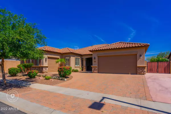 Surprise, AZ 85379,14376 W DESERT HILLS Drive