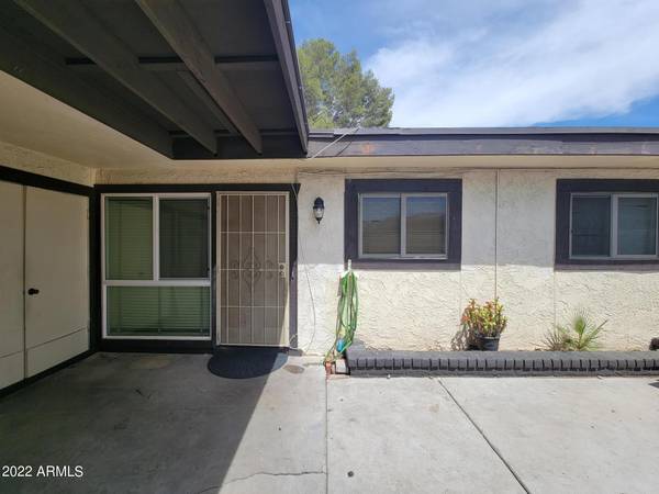 Mesa, AZ 85202,720 S DOBSON Road #25