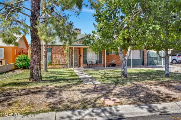 2436 E Cheery Lynn Road,  Phoenix,  AZ 85016