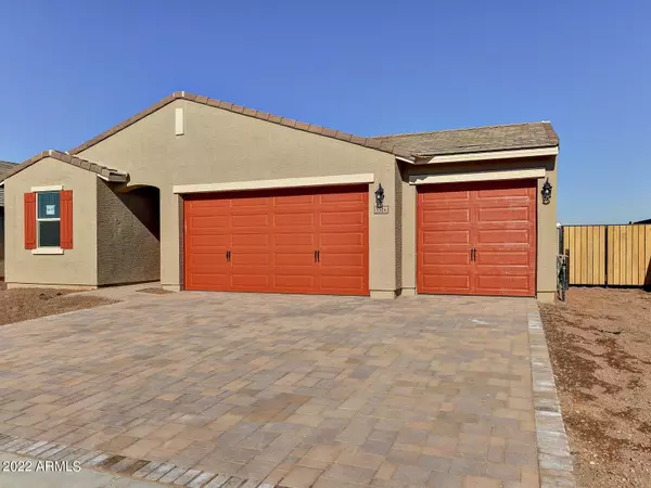 San Tan Valley, AZ 85143,3384 E LUNA Drive