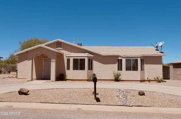 111 ARROWHEAD Drive, Huachuca City, AZ 85616