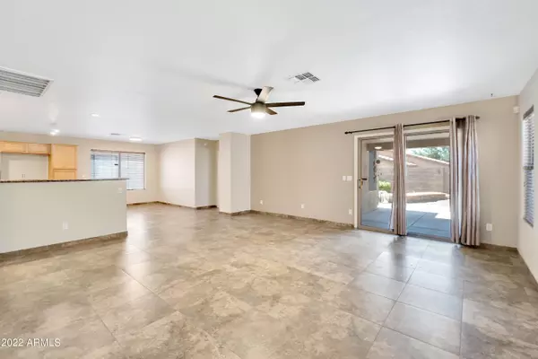 Maricopa, AZ 85138,43668 W ELM Drive