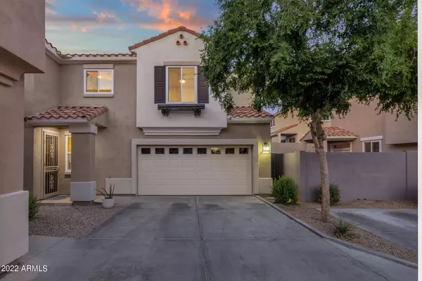 222 W MOUNTAIN SAGE Drive, Phoenix, AZ 85045