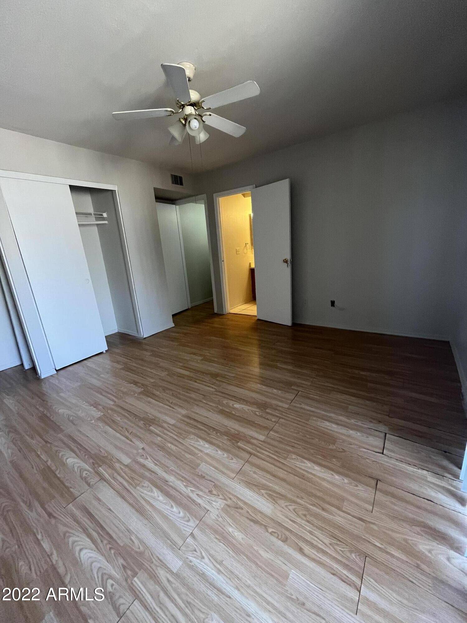 Phoenix, AZ 85033,6911 W MONTEROSA Street #1249