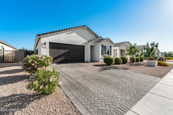 San Tan Valley, AZ 85140,611 E HAZELNUT Lane