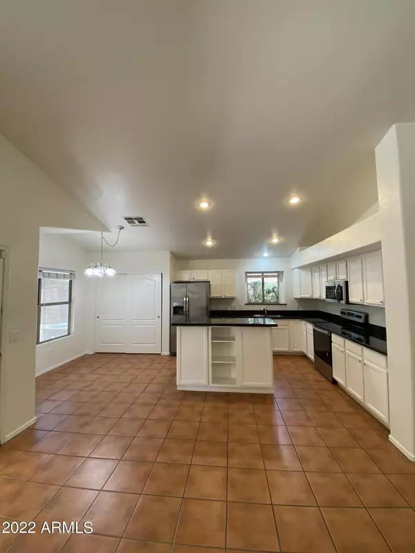 Glendale, AZ 85308,6517 W BEHREND Drive