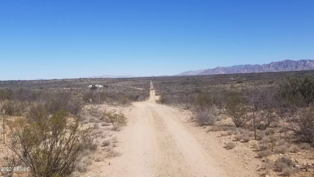 W Rainbow Road #22, Tombstone, AZ 85638