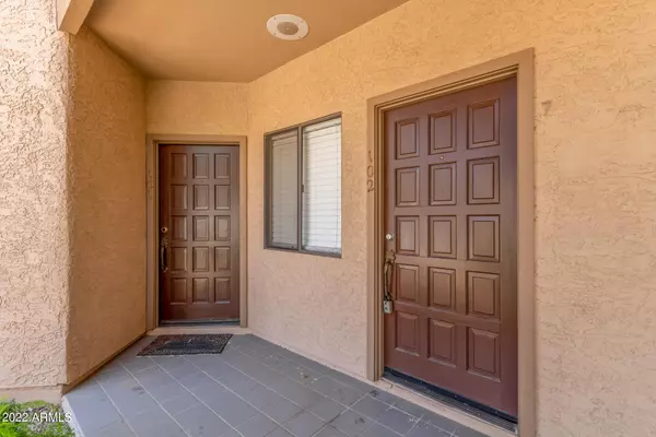 Chandler, AZ 85224,1287 N ALMA SCHOOL Road #102