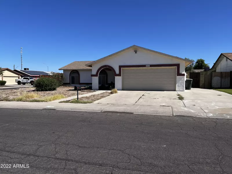 4982 W VILLA RITA Drive, Glendale, AZ 85308