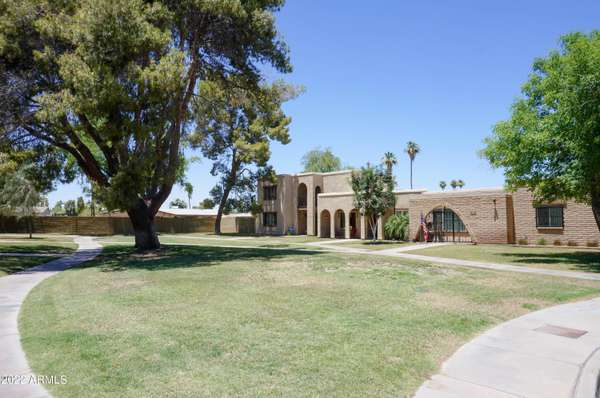 Tempe, AZ 85282,2112 E MINTON Drive