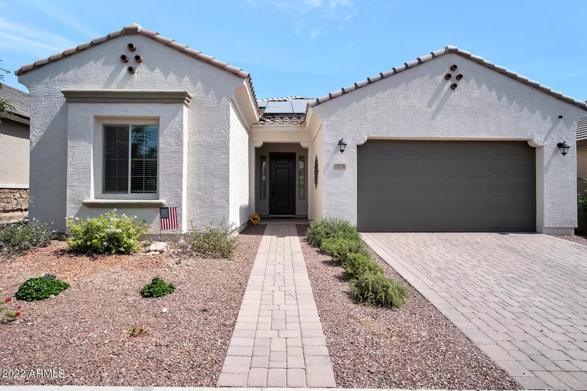 Litchfield Park, AZ 85340,19736 W GLENROSA Avenue