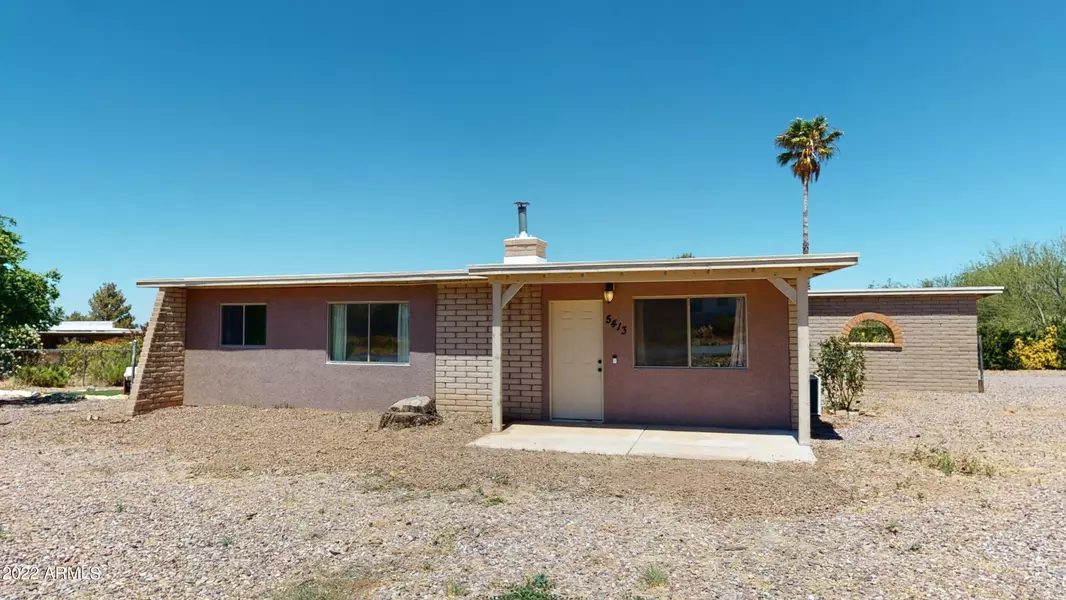 5413 E Rogers Drive, Hereford, AZ 85615