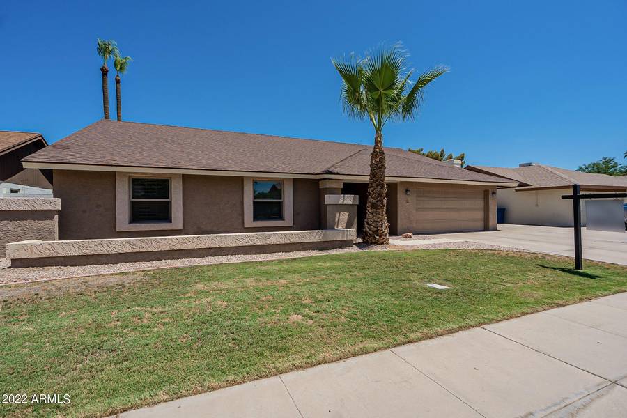 718 W CURRY Street, Chandler, AZ 85225