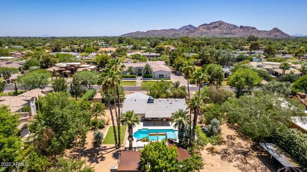 6302 E TURQUOISE Avenue,  Paradise Valley,  AZ 85253