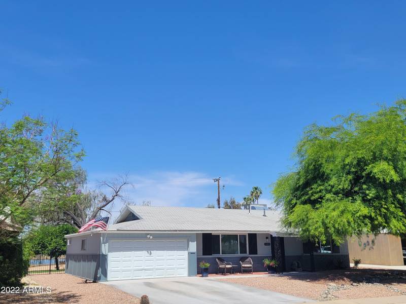 11830 N THUNDERBIRD Road, Sun City, AZ 85351