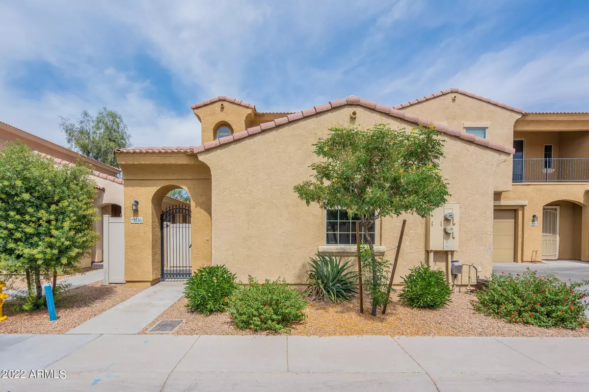 Mesa, AZ 85210,1367 S COUNTRY CLUB Drive #1036