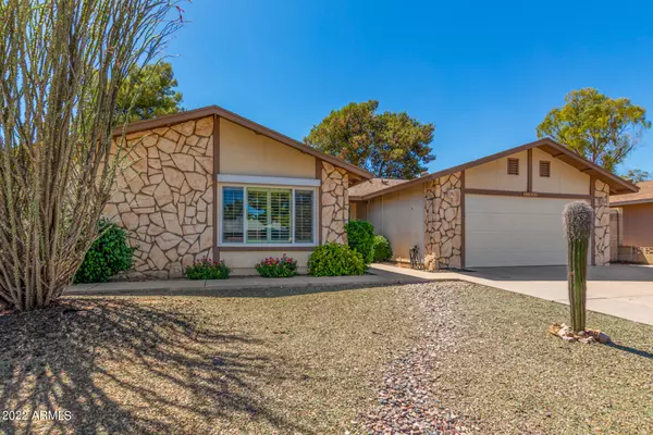 Phoenix, AZ 85044,11880 S TOMI Drive