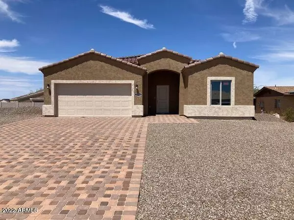 15714 S SAXON Road, Arizona City, AZ 85123