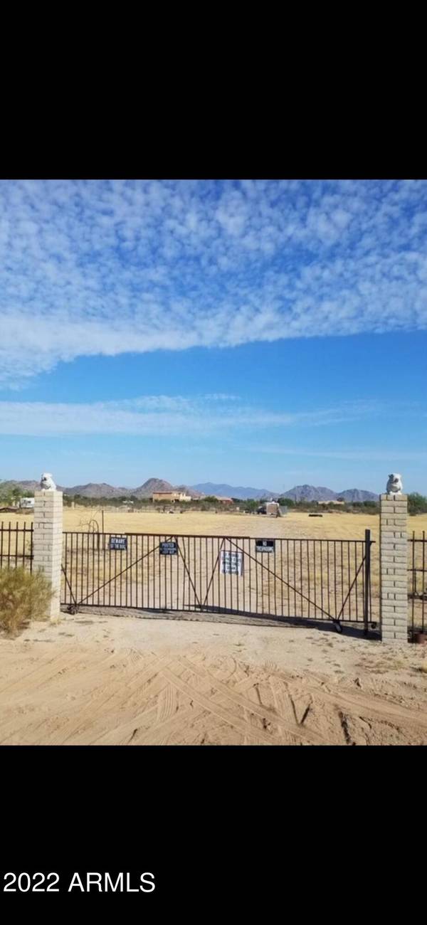 Maricopa, AZ 85139,53286 W BADGER Road #24