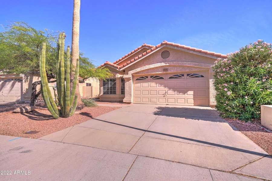 7611 W Oraibi Drive, Glendale, AZ 85308