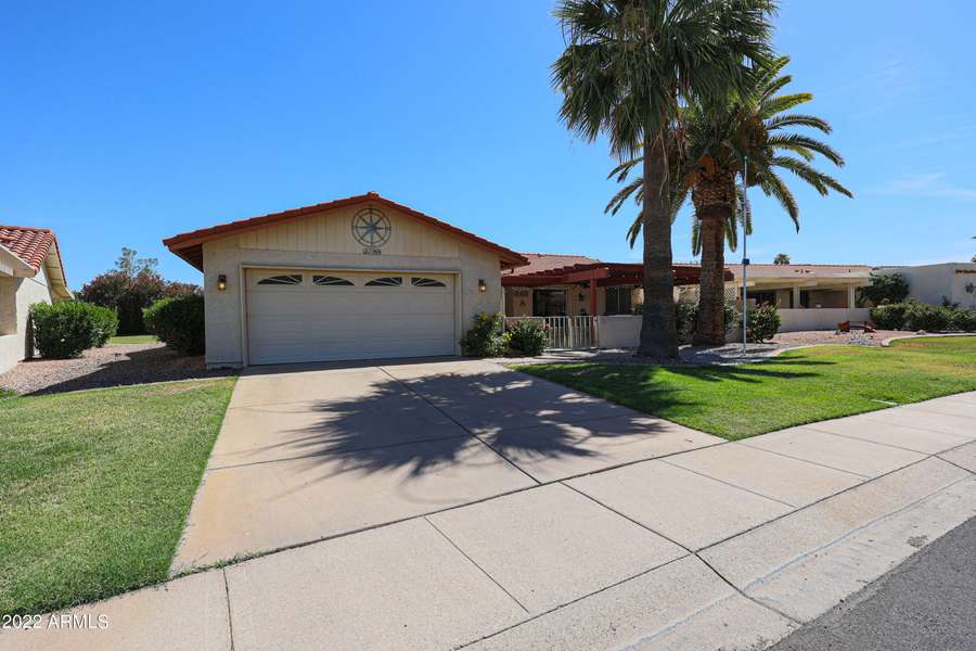 1260 LEISURE WORLD --, Mesa, AZ 85206